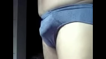 A pica pulsa para fugir da cueca