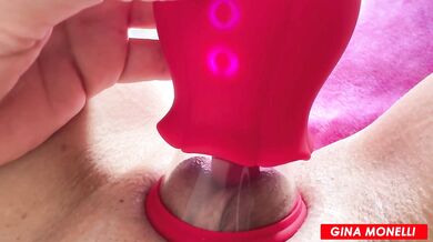 Crazy Sucker! Sucks My Hard Orgasm