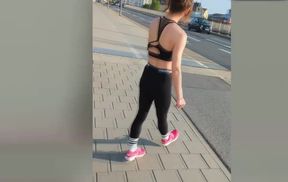 Double wetting in tight gym pants desparate trans runnin wild outdoors