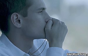 Stranger teaching this virgin gay all about gay sex