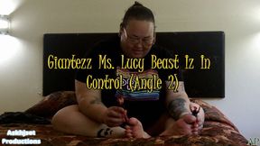 Giantezz Ms Lucy B Iz In Control (Angle 2)