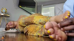 Tickle King Torments Kendra Allure's Soles 2