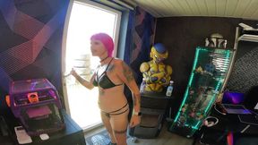 A Stranger Looks at Me Through the Window He Cums in My Mouth