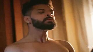 SARKAAYE LO KHATIYA - Erotic Indian Couple Exploring Intimacy In A Private Villa