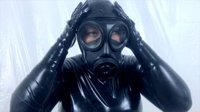 Peeress Dahlia - Breathing hard in safety latex!