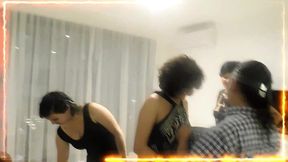 cortamos la luz para cojernos al portero y al electricista, nos sorprendio perla con su regalito completo