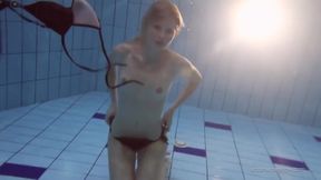 Nastya Decided To Do Erotics Underwater