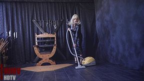 Vacuuming Like Marilyn (HDTVWMV) – Lady Kat