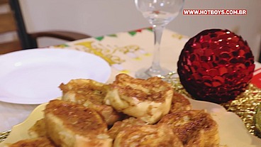 Pirocudo fodendo o safado no natal