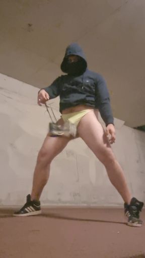 Best selfballbusting Preview