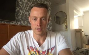 Just past noon on a tuesday live chat