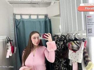 The beauty decided to masturbate in the fitting room during the time that no one was watching her and brought herself to climax