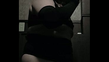 (期間限定にするかも)個室ビデオ試写室に初めていってハッ〇ン。アナルバイブでよがりながら手コキで射精して終了