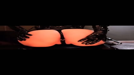 Hot Korean Girl  suck