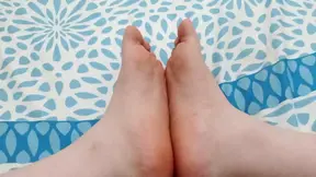 Solo soles session with Captain Blackbeak's lustful toes