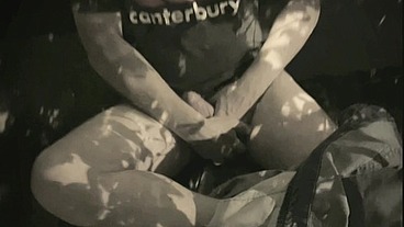 boy sucks a guy he found jerking-off in the street