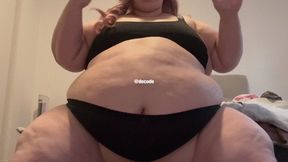 SSBBW Trying Old Clothes