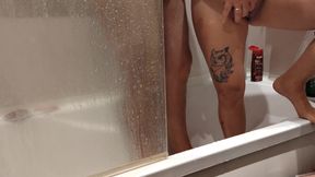 Homemade Mutual Masturbation in Shower