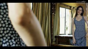 Beautiful teen hottie Freckles Real shows off her naked body