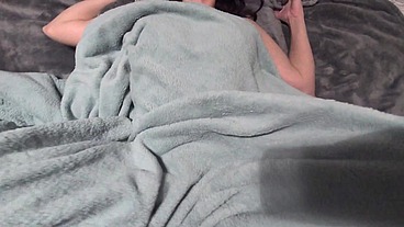 missionary pov cumshot under fleece blankets