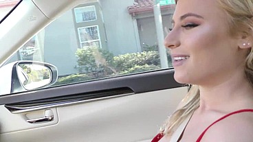 Mike Hunt Pounds Lindsey Cruz With His Thick Cock