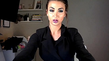 HORNY BUSINESS WOMAN - PUSSY MASTURBARTION with DILDO and HOT LINGERIE - Susy Gala