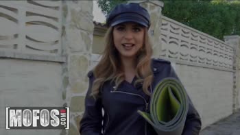 Jordi El Nino Polla's Big Cock Gets Rubi Rico's Heart Racing on the Street