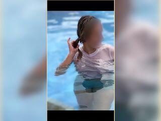 Wifey moist shirt in the pool with ideal braless breasts