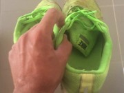 Cum on sneakers - Fan request video - Twitter