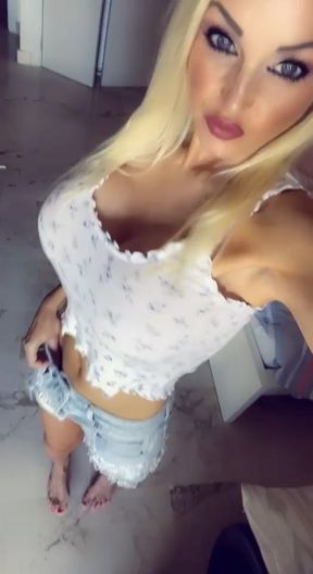 Horny German milf with mega tits sexyjacky