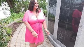 Hot chick gets rough ride outside -- raw home film 1