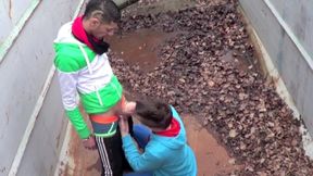 Romantik fucked outdoor by bad boy top dominant