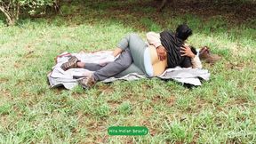 Daring Indian MILF Hira Outdoor Romance with Naked Ass Pressing, Cuddling Love Making