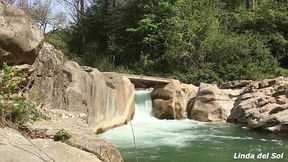 linda del sol muy cachonda en el rio