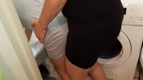 I Fuck the Maid in the Bathroom - Lesbian-illusion