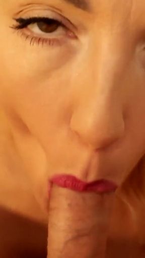 BLOWJOB CLOSE-UP WITH CUM ON TONGUE - HOT MILF SUCKS COCK   Clip 1