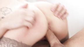 ”Splendid Tats on Teen Newbie Stasia Si”