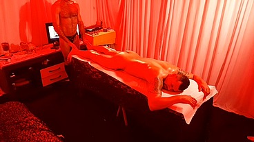 Pernambucano dotado 22cm veio experimentar a minha massagem tantrica