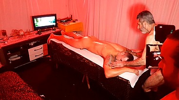 Pernambucano dotado 22cm veio experimentar a minha massagem tantrica