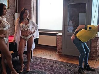 Behind the scenes, Maya and Luca Adventure in Berlin. Full movie scene on my OF Page.