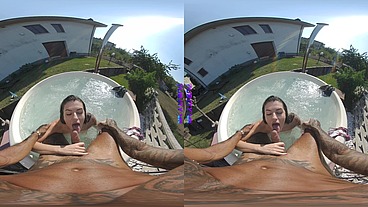 Orgasm in the jacuzzi