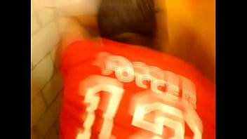 FOLLANDOME EN BA&Ntilde_O PUBLICO 2 / CRUISING IN PUBLIC RESTROOM 2