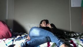 Universitaria inexperta estaba obsesionada con mi pene