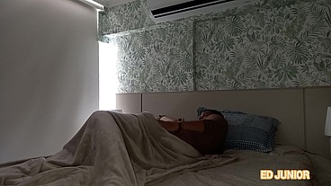 ED JUNIOR ACORDANDO E FODENDO UMA GAUCHA NO PELO