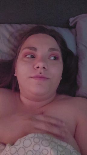 Nighttime self-massage of lovey-dovey tits