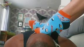 Sushii Xhyvette: Sniff n Lick My Post Work Shift Foot Stench - Alt View