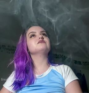 Cigarette Smoke Sesh (cropped)