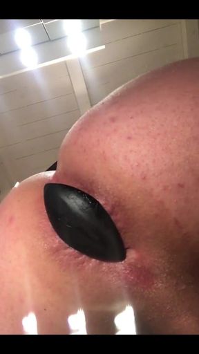 Buttplug pushing