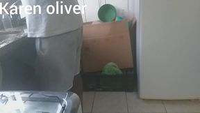 corno lava a louca enquanto sua mulher chupa o negao debaixo dos seus olhos * jefao