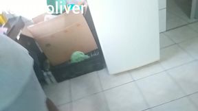 corno lava a louca enquanto sua mulher chupa o negao debaixo dos seus olhos * jefao